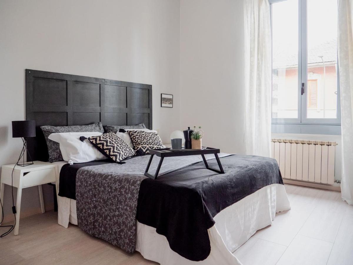 The Rent - Navigli * Milano